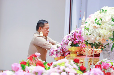 จังหวัดสุราษฎร์ธานี จัดพิธีถวายราชสักการะ พระบาทสมเด็จพระจุล ... พารามิเตอร์รูปภาพ 1