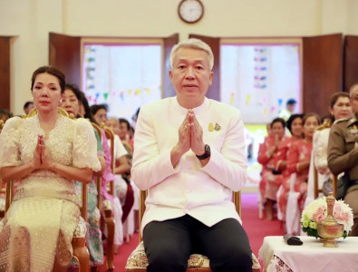 รองผู้ว่าราชการจังหวัดสุราษฎร์ธานี เป็นประธานฝ่ายฆราวาส และพ ... พารามิเตอร์รูปภาพ 1