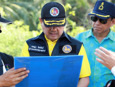 ผู้ว่าราชการจังหวัดสุราษฎร์ธานี ลงพื้นที่ติดตามสถานการณ์ภัยแ ... พารามิเตอร์รูปภาพ 1