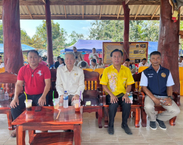 รองผู้ว่าราชการจังหวัดสุราษฎร์ธานี เป็นประธานงานพิธียกยอดพระ ... พารามิเตอร์รูปภาพ 1