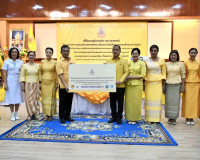สมาคมแม่บ้านมหาดไทยร่วมกับชมรมแม่บ้านมหาดไทยจังหวัดสุราษฎร์ธ ... พารามิเตอร์รูปภาพ 15