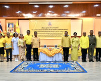 สมาคมแม่บ้านมหาดไทยร่วมกับชมรมแม่บ้านมหาดไทยจังหวัดสุราษฎร์ธ ... พารามิเตอร์รูปภาพ 16