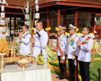 ผู้ว่าราชการจังหวัดสุราษฎร์ธานี นำหัวหน้าส่วนราชการและประชาช ... พารามิเตอร์รูปภาพ 6
