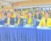 รองผู้ว่าราชการจังหวัดสุราษฎร์ธานี กล่าวต้อนรับดร.กิตติรัตน์ ... พารามิเตอร์รูปภาพ 5