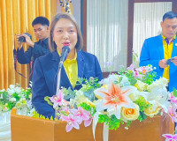 รองผู้ว่าราชการจังหวัดสุราษฎร์ธานี กล่าวต้อนรับดร.กิตติรัตน์ ... พารามิเตอร์รูปภาพ 7