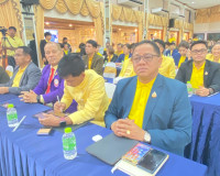 รองผู้ว่าราชการจังหวัดสุราษฎร์ธานี กล่าวต้อนรับดร.กิตติรัตน์ ... พารามิเตอร์รูปภาพ 8