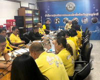 รองผู้ว่าราชการจังหวัดสุราษฎร์ธานี เป็นประธานการประชุมการพิจ ... พารามิเตอร์รูปภาพ 6