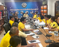รองผู้ว่าราชการจังหวัดสุราษฎร์ธานี เป็นประธานการประชุมการพิจ ... พารามิเตอร์รูปภาพ 7