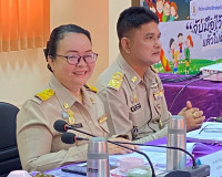 รองผู้ว่าราชการจังหวัดสุราษฎร์ธานี เป็นประธานการประชุมคณะกรร ... พารามิเตอร์รูปภาพ 2