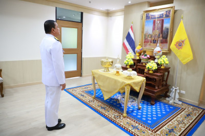 ผู้ว่าราชการจังหวัดสุราษฎร์ธานี จัดพิธีอัญเชิญคนโทน้ำพระพุทธ ... พารามิเตอร์รูปภาพ 1