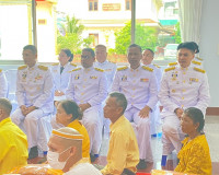 รองผู้ว่าราชการจังหวัดสุราษฎร์ธานี เป็นประธานในพิธีบรรพชาอุป ... พารามิเตอร์รูปภาพ 6