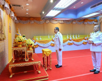 ผู้ว่าราชการจังหวัดสุราษฎร์ธานีเดินทางเชิญคนโทน้ำพระพุทธมนต์ ... พารามิเตอร์รูปภาพ 3