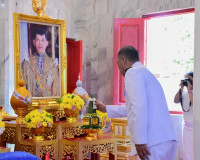 จังหวัดสุราษฎร์ธานีจัดพิธีสมโภชและถวายเทียนพรรษาพระราชทาน พร ... พารามิเตอร์รูปภาพ 2