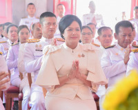 จังหวัดสุราษฎร์ธานีจัดพิธีสมโภชและถวายเทียนพรรษาพระราชทาน พร ... พารามิเตอร์รูปภาพ 7