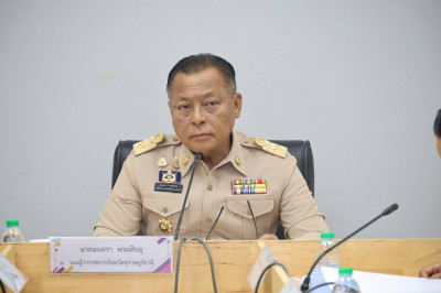 รองผู้ว่าราชการจังหวัดสุราษฎร์ธานี เป็นประธานประชุมคณะกรรมกา ... พารามิเตอร์รูปภาพ 1