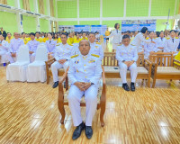 รองผู้ว่าราชการจังหวัดสุราษฎร์ธานี เป็นประธานในพิธีถวายพระพร ... พารามิเตอร์รูปภาพ 3