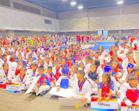 รองผู้ว่าราชการจังหวัดสุราษฎร์ธานี เป็นประธานในพิธีเปิดการแข ... พารามิเตอร์รูปภาพ 7