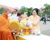 จังหวัดสุราษฎร์ธานีจัดพิธีถวายพระพร 3 ศาสนามหามงคล พิธีทำบุญ ... พารามิเตอร์รูปภาพ 15
