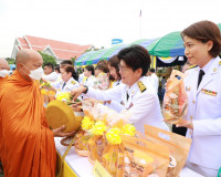 จังหวัดสุราษฎร์ธานีจัดพิธีถวายพระพร 3 ศาสนามหามงคล พิธีทำบุญ ... พารามิเตอร์รูปภาพ 20