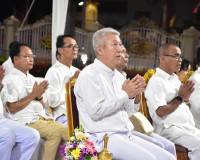 รองผู้ว่าราชการจังหวัดสุราษฎร์ธานี เป็นประธานพิธีเจริญพระพุท ... พารามิเตอร์รูปภาพ 1