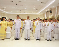 ผู้ว่าราชการจังหวัดสุราษฎร์ธานี นำข้าราชการและพสกนิกรชาวจังห ... พารามิเตอร์รูปภาพ 16