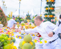 รองผู้ว่าราชการจังหวัดสุราษฎร์ธานี เป็นประธานพิธีบวงสรวงบูชา ... พารามิเตอร์รูปภาพ 8