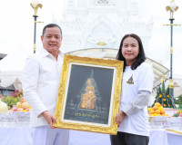 รองผู้ว่าราชการจังหวัดสุราษฎร์ธานี เป็นประธานพิธีบวงสรวงบูชา ... พารามิเตอร์รูปภาพ 26