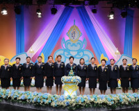 ผู้ว่าราชการจังหวัดสุราษฎร์ธานี พร้อมด้วย นายกเหล่ากาชาดจังห ... พารามิเตอร์รูปภาพ 5