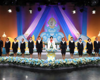 ผู้ว่าราชการจังหวัดสุราษฎร์ธานี พร้อมด้วย นายกเหล่ากาชาดจังห ... พารามิเตอร์รูปภาพ 7