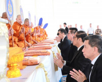 รองผู้ว่าราชการจังหวัดสุราษฎร์ธานี ร่วมพิธีทักษิณานุประทานถว ... พารามิเตอร์รูปภาพ 3
