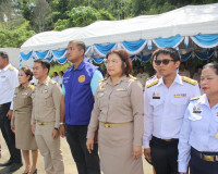 รองผู้ว่าราชการจังหวัดสุราษฎร์ธานี เป็นประธานในพิธีปล่อยพันธ ... พารามิเตอร์รูปภาพ 3