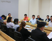 รองผู้ว่าราชการจังหวัดสุราษฎร์ธานี เป็นประธานในการประชุมคณะก ... พารามิเตอร์รูปภาพ 1