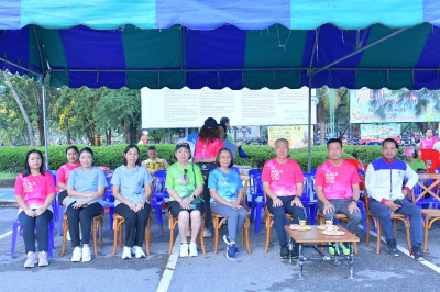 รองผู้ว่าราชการจังหวัดสุราษฎร์ธานี เป็นประธานพิธีเปิดกิจกรรม ... พารามิเตอร์รูปภาพ 1