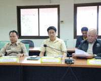 รองผู้ว่าราชการจังหวัดสุราษฎร์ธานี เป็นประธานในการประชุมคณะท ... พารามิเตอร์รูปภาพ 4