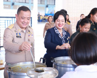 สภาสังคมสงเคราะห์แห่งประเทศไทยฯ ร่วมกับจังหวัดสุราษฎร์ธานี จ ... พารามิเตอร์รูปภาพ 15