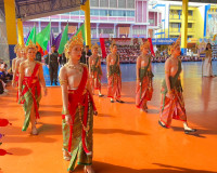 รองผู้ว่าราชการจังหวัดสุราษฎร์ธานี เป็นประธานในพิธีเปิดการแข ... พารามิเตอร์รูปภาพ 9
