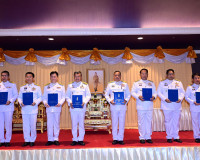 ผู้ว่าราชการจังหวัดสุราษฎร์ธานี เข้ารับมอบหนังสือพระราชทานสา ... พารามิเตอร์รูปภาพ 6