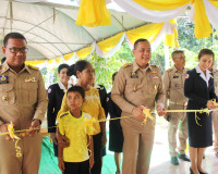 ผู้ว่าฯ สุราษฎร์ธานีมอบบ้านแก่ผู้ยากไร้เฉลิมพระเกียรติ พระบา ... พารามิเตอร์รูปภาพ 10