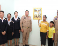 ผู้ว่าฯ สุราษฎร์ธานีมอบบ้านแก่ผู้ยากไร้เฉลิมพระเกียรติ พระบา ... พารามิเตอร์รูปภาพ 12
