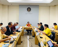 รองผู้ว่าราชการจังหวัดสุราษฎร์ธานี เป็นประธานในการประชุมคณะก ... พารามิเตอร์รูปภาพ 1