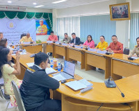 รองผู้ว่าราชการจังหวัดสุราษฎร์ธานี เป็นประธานการแถลงข่าวการด ... พารามิเตอร์รูปภาพ 9