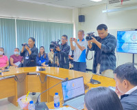 รองผู้ว่าราชการจังหวัดสุราษฎร์ธานี เป็นประธานการแถลงข่าวการด ... พารามิเตอร์รูปภาพ 11