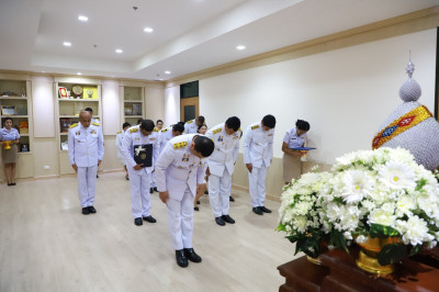 จังหวัดสุราษฎร์ธานีจัดพิธีมอบเครื่องหมาย “รักษาดินแดนยิ่งชีพ ... พารามิเตอร์รูปภาพ 1