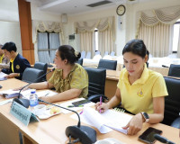รองผู้ว่าราชการจังหวัดสุราษฎร์ธานี เป็นประธานในการประชุมคณะก ... พารามิเตอร์รูปภาพ 5