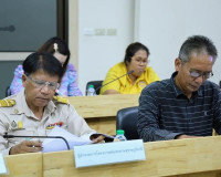 รองผู้ว่าราชการจังหวัดสุราษฎร์ธานี เป็นประธานในการประชุมคณะก ... พารามิเตอร์รูปภาพ 2