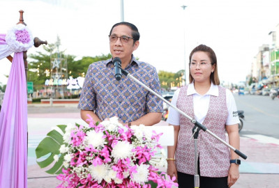 รองผู้ว่าราชการจังหวัดสุราษฎร์ธานี เป็นประธานในพิธีเปิดงานนิ ... พารามิเตอร์รูปภาพ 1