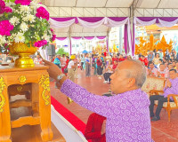 รองผู้ว่าราชการจังหวัดสุราษฎร์ธานี เป็นประธานในพิธีสมโภชเรือ ... พารามิเตอร์รูปภาพ 2