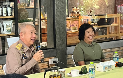 รองผู้ว่าราชการจังหวัดสุราษฎร์ธานี เป็นประธานการประชุม Monri ... พารามิเตอร์รูปภาพ 1