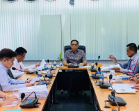 รองผู้ว่าราชการจังหวัดสุราษฎร์ธานี เป็นประธานในการประชุมคณะอ ... พารามิเตอร์รูปภาพ 1