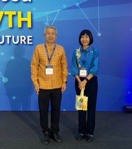 รองผู้ว่าราชการจังหวัดสุราษฎร์ธานี เข้าร่วมงานสัมมนาหอการค้า ... พารามิเตอร์รูปภาพ 1